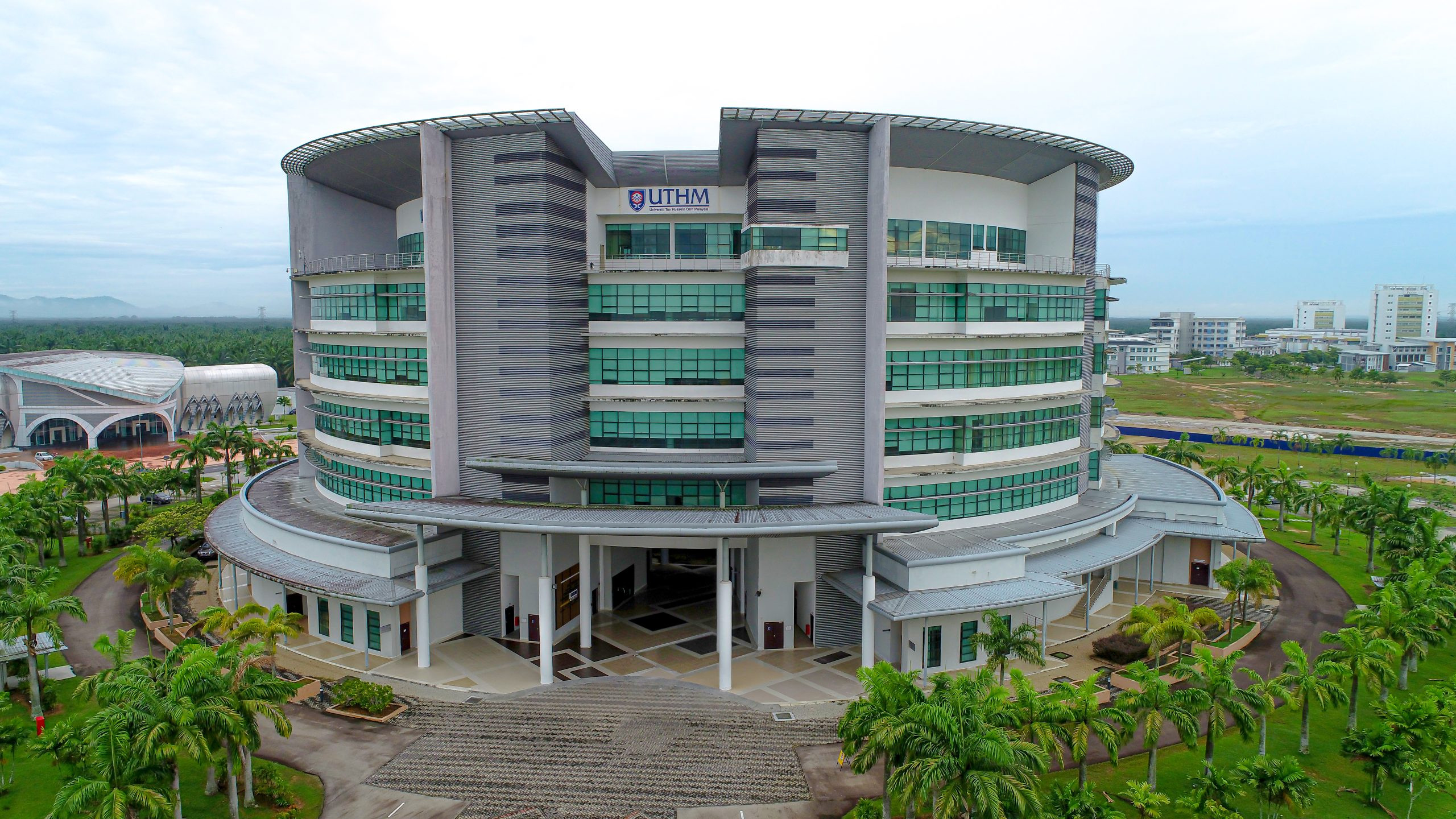 MASTER OF ELECTRICAL ENGINEERING BY RESEARCH #8464